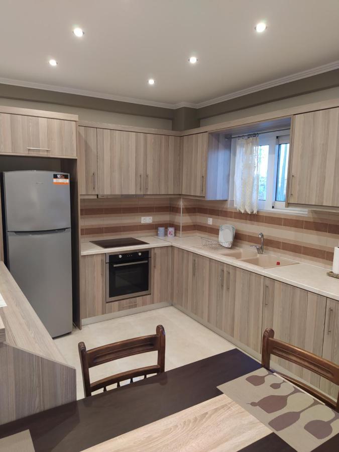 Gastuni Just Constructed! 빌라 외부 사진