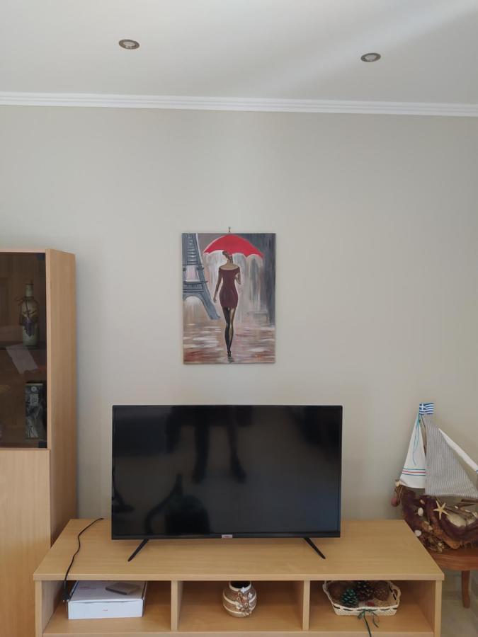 Gastuni Just Constructed! 빌라 외부 사진